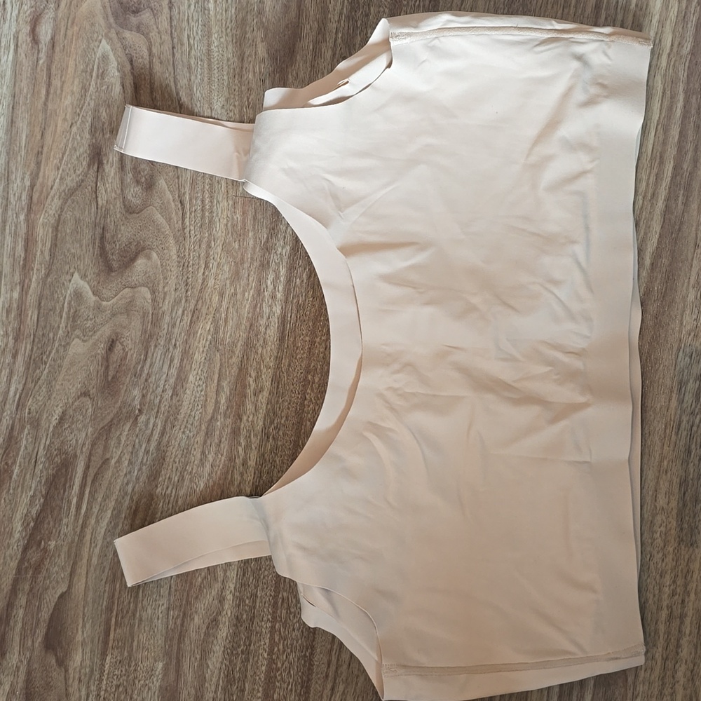 BN Bralette - Picture 2 of 2